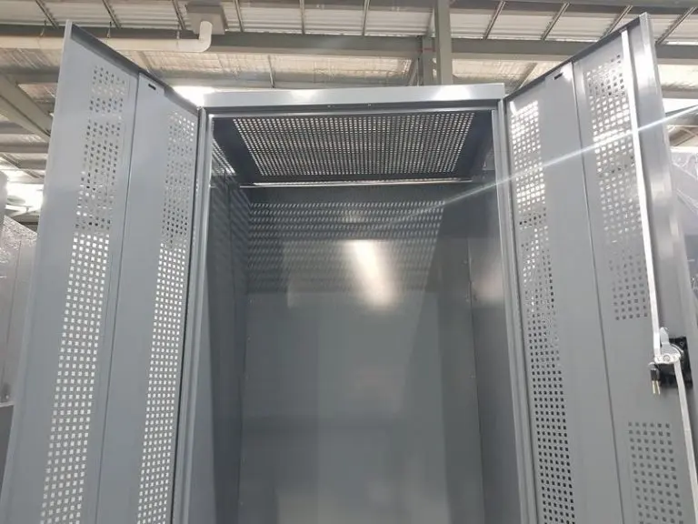 Metal Gear Storage Locker - Inside View - Secure Lockerfs.webp