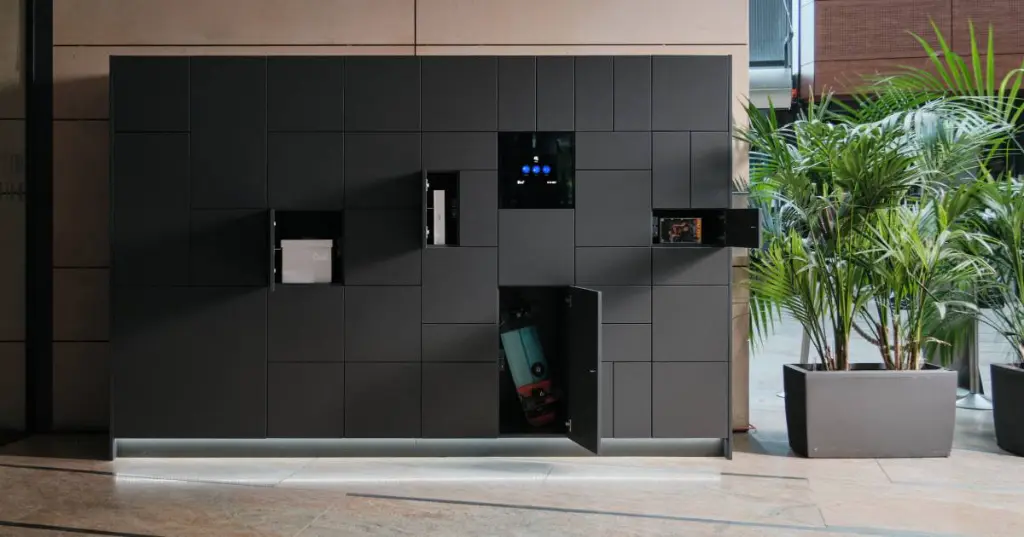 Parcel Click-and-Collect Lockers - Indoor Lockers - Secure Lockers.webp